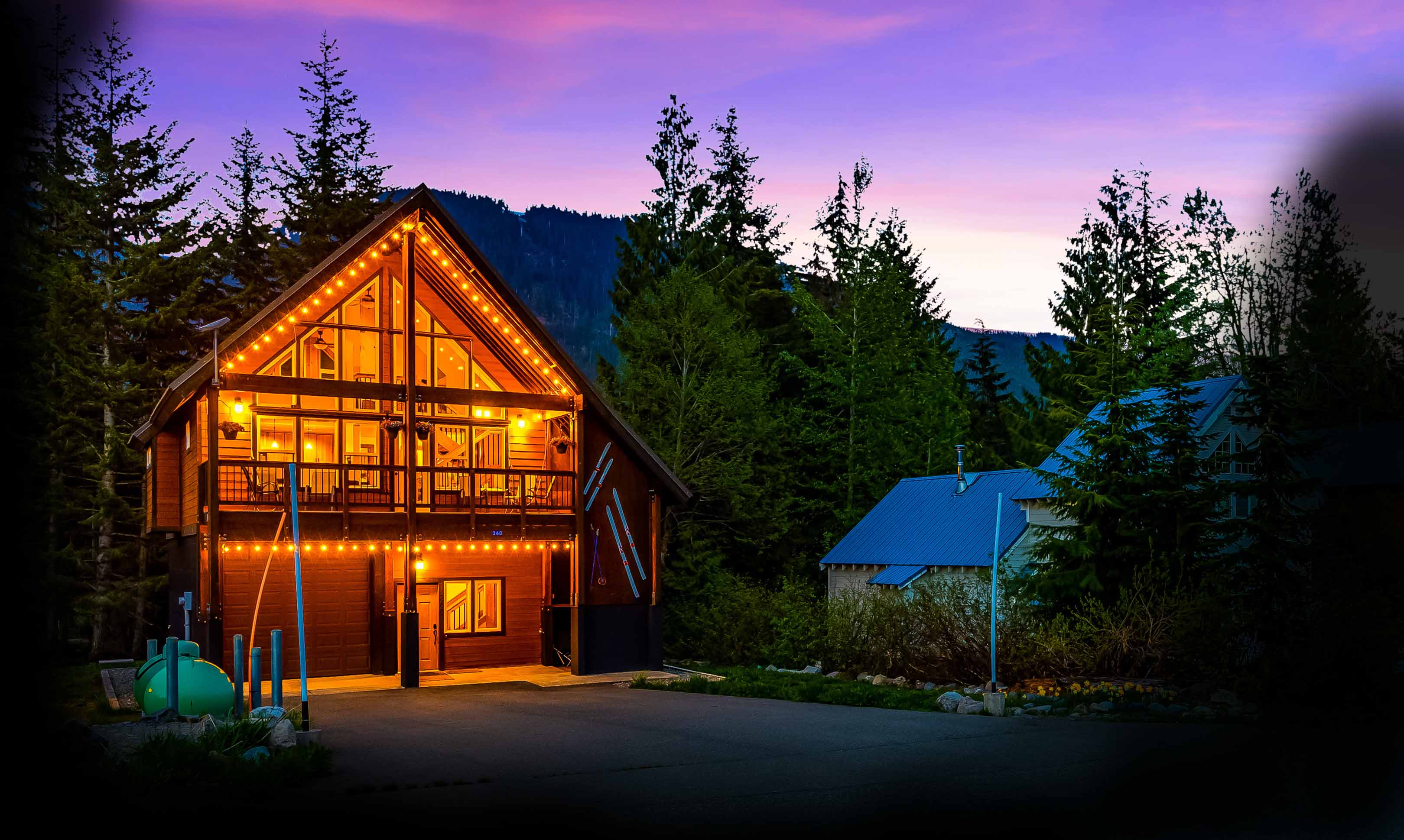A cozy retreat to the Hyak Chalet in the midst of summer.